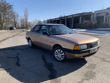 Авто Audi 80 1990 № 8616374