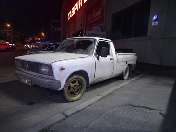 Авто Иж 21251 2006 № 8616493