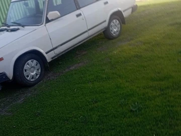 Авто ВАЗ 2107 1991 № 8616514
