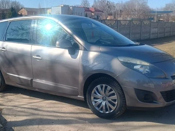 Авто Renault Grand Scenic 2010 № 8616544