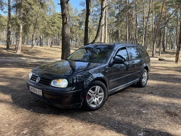 Авто Volkswagen Golf 2001 № 8616559