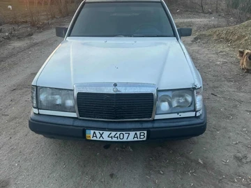 Авто Mercedes 230 1988 № 8616568