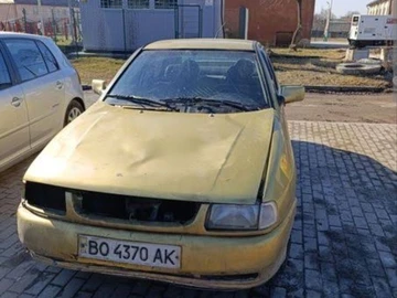 Авто Volkswagen Polo 1997 № 8616673