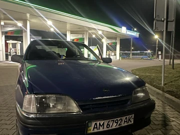 Авто Opel Omega 1992 № 8616682