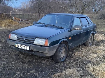 Авто ВАЗ 21099 2002 № 8616996