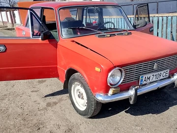 Авто ВАЗ 2101 1978 № 8617001