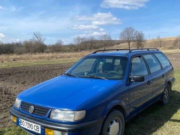 Авто Volkswagen Passat Variant 1995 № 8617071