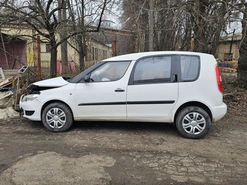 Авто Skoda Roomster 2012 № 8617096