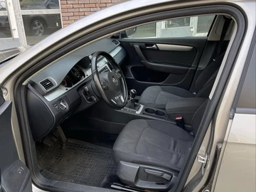 Авто Volkswagen Passat Variant 2014 № 8617214