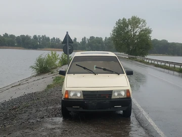 Авто ВАЗ 2109 1990 № 8617255