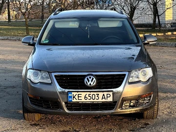 Авто Volkswagen Passat Variant 2006 № 8617283