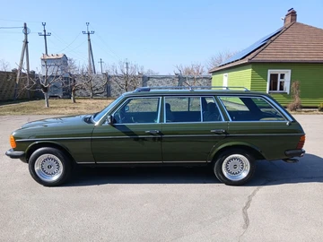 Авто Mercedes 250 1985 № 8617623