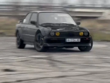 Авто BMW 3 Серия 1985 № 8617634