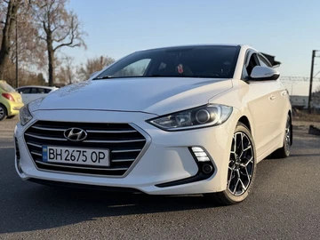 Авто Hyundai Avante 2017 № 8617653
