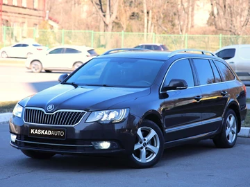 Авто Skoda Superb 2013 № 8617686