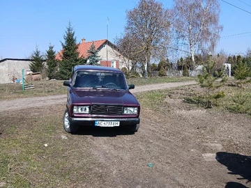 Авто ВАЗ 2107 2000 № 8617721