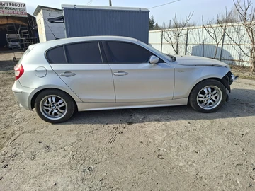 Авто BMW 1 Серия 2006 № 8617727