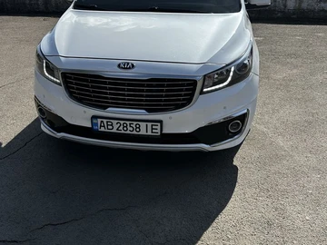 Авто KIA Carnival 2017 № 8618095