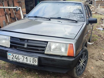 Авто ВАЗ 2109 1989 № 8618096