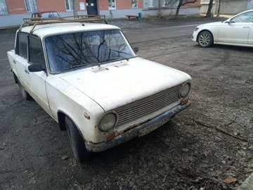 Авто ВАЗ 2113 1981 № 8618156