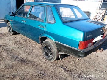 Авто ВАЗ 21099 2001 № 8618360