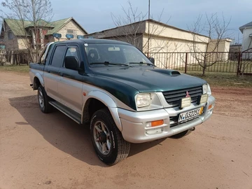 Авто Mitsubishi L 200 2000 № 8618378