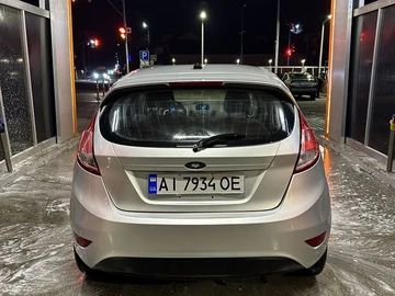 Авто Ford Fiesta 2013 № 8618395