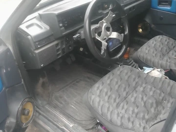 Авто ВАЗ 2109 2002 № 8618398