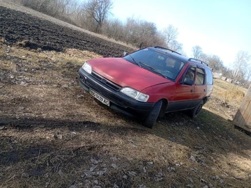 Авто Ford Escort 1991 № 8618416