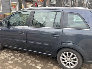 Авто Opel Zafira 2009 № 8618432