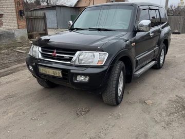 Авто Mitsubishi Pajero 2000 № 8618604