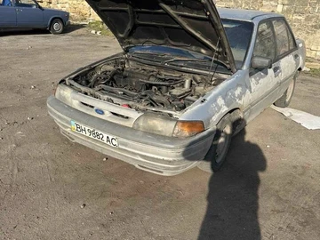 Авто Ford Laser 1991 № 8618631