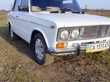 Авто ВАЗ 2103 1980 № 8618658