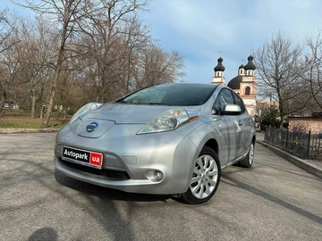 Авто Nissan Leaf 2015 № 8618665
