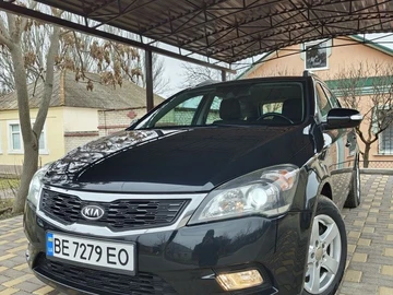 Авто KIA Cee X27 D 2009 № 8618677