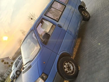 Авто Volkswagen Transporter 1997 № 8618752
