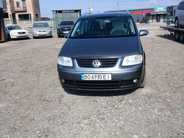 Авто Volkswagen Touran 2004 № 8618894