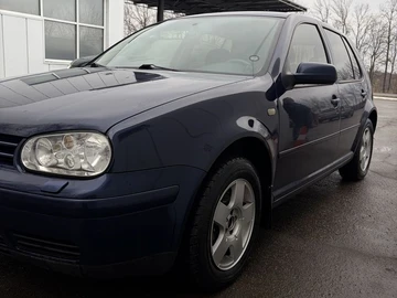 Авто Volkswagen Golf 1999 № 8618922