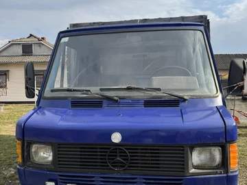 Авто Mercedes Mb 1990 № 8618980