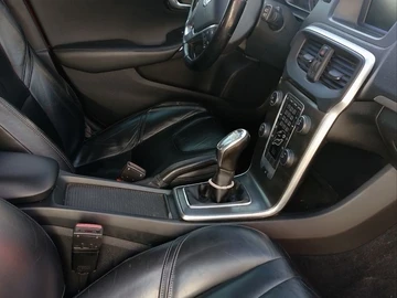 Авто Volvo 240 2013 № 8619029
