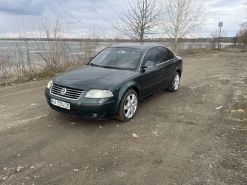 Авто Volkswagen Passat Sedan 2004 № 8619037