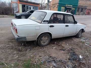 Авто ВАЗ 2105 1990 № 8619257