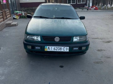 Авто Volkswagen Passat Sedan 1994 № 8619259