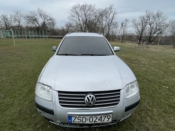Авто Volkswagen Passat Variant 2003 № 8619283