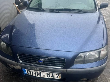 Авто Volvo S60 2004 № 8619302