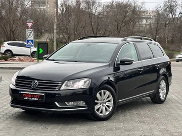 Авто Volkswagen Passat Variant 2013 № 8619422
