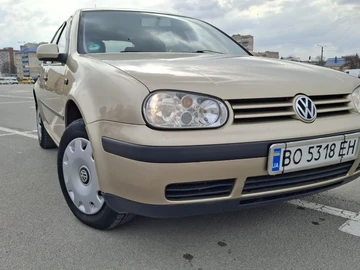 Авто Volkswagen Golf 2001 № 8619458