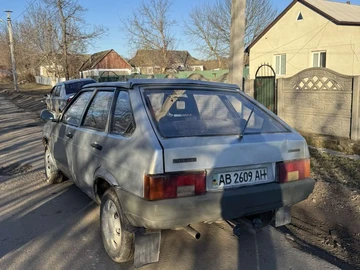 Авто ВАЗ 2109 2005 № 8619691