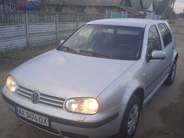 Авто Volkswagen Golf 2003 № 8619716