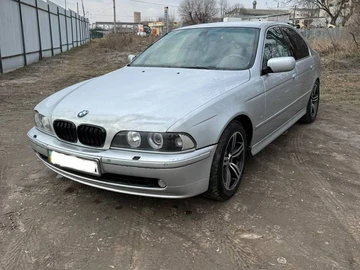 Авто BMW 5 Серия 2002 № 8619711